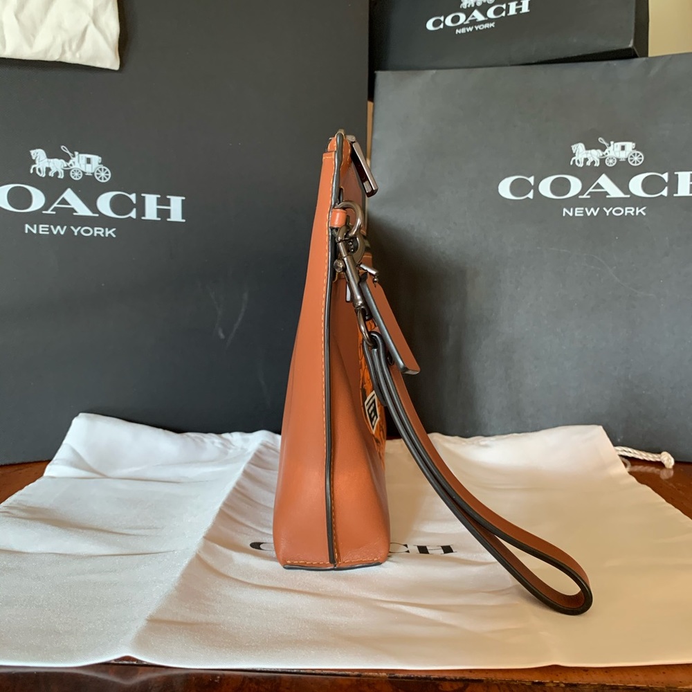 ***SOLD***NWOT COACH LTD EDITION Vandal Gummy Academy Pouch - Picture 11 of 14